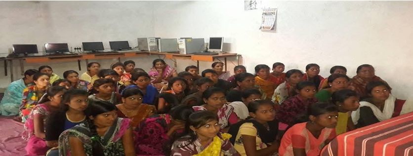 Computer Training Center students with certificates photo