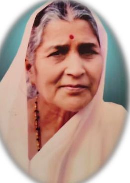 Portrait photo of Smt. Kamalabai B. Taori