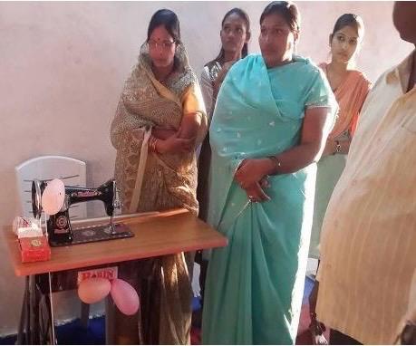 Free stitching training center photo